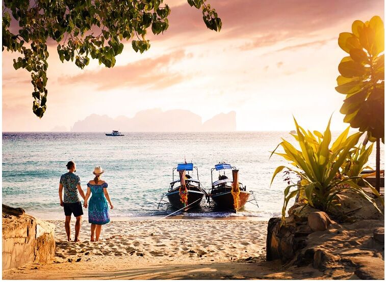 Photograph the golden shores of Thailand’s paradise
